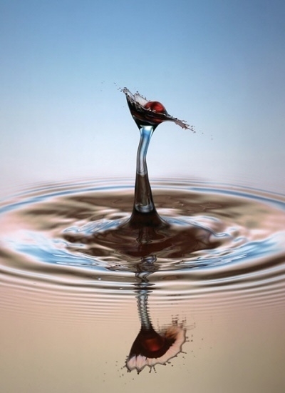 Liquid sculpture by Martin Waugh
